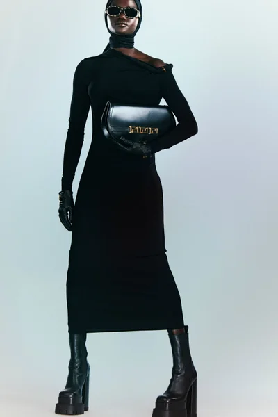 Look 4